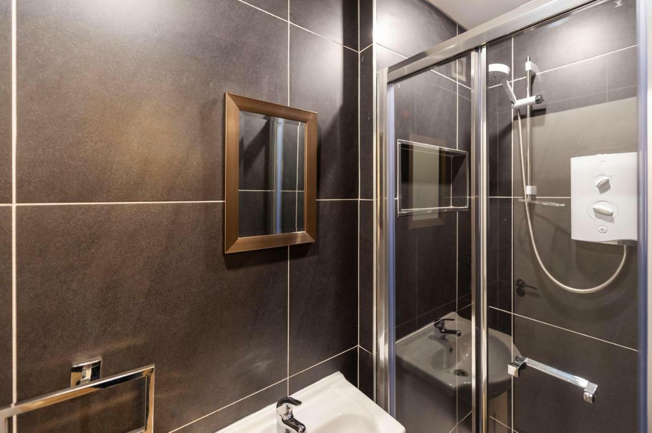 The Town House Kinsale, Hosted By Exquisite Holiday Homes, Sleeps 16 외부 사진