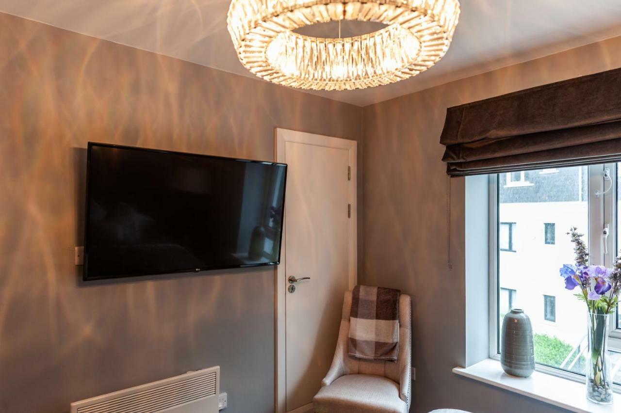 The Town House Kinsale, Hosted By Exquisite Holiday Homes, Sleeps 16 외부 사진